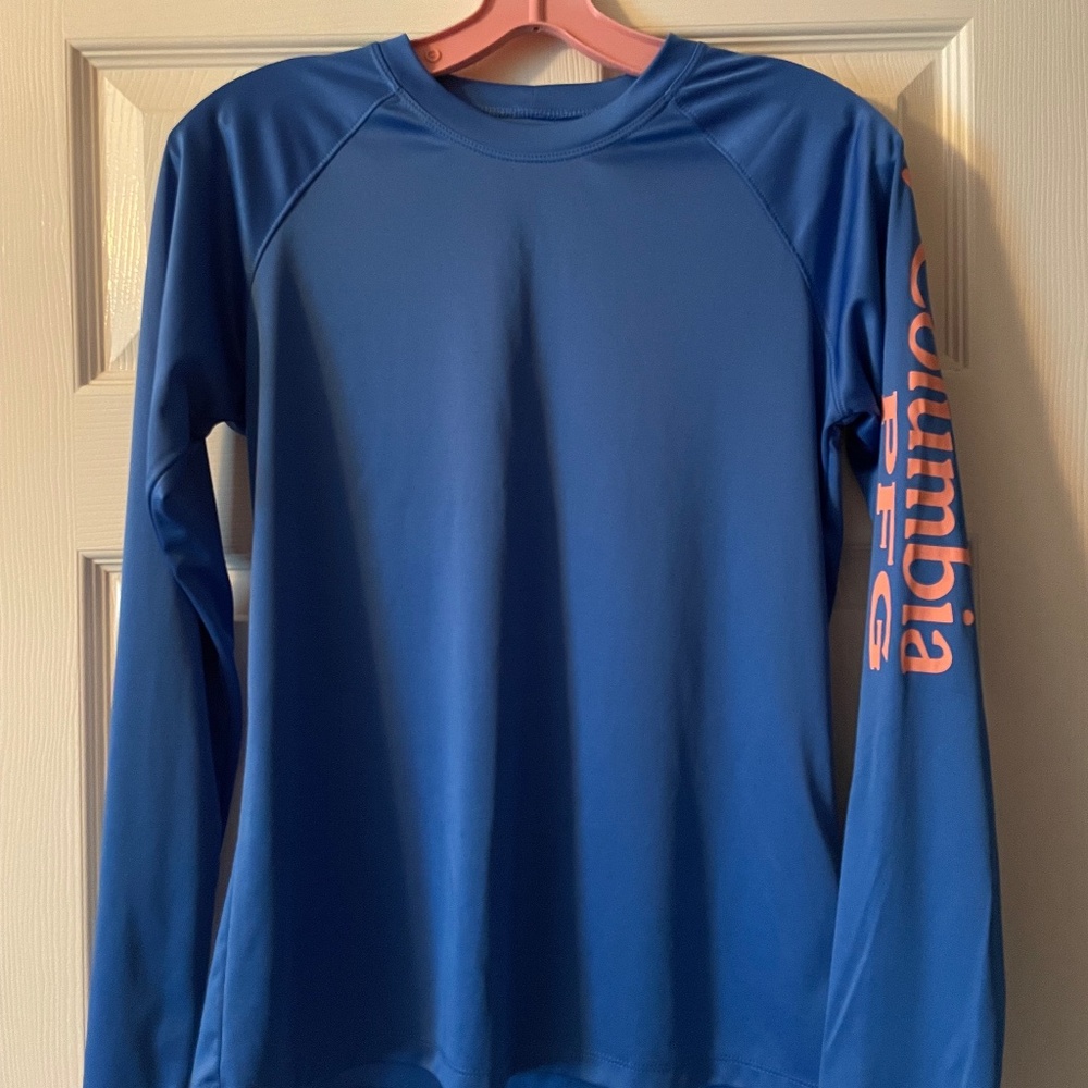 Columbia PFG Fishing shirt (size small)